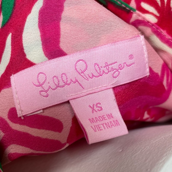 Lilly Pulitzer Kapri Top Hotty Pink A Thing Called Love Button Up Shirt XS - Picture 3 of 4